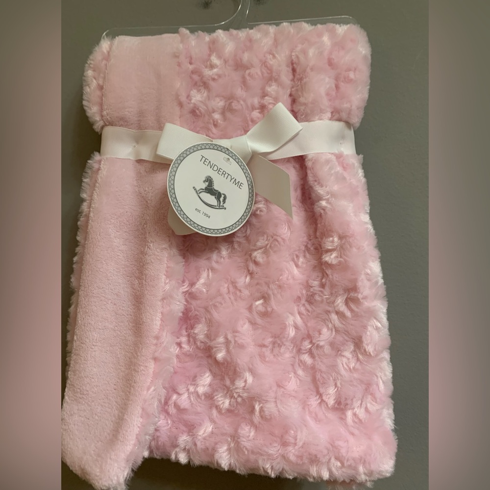 Pink baby blanket brand new